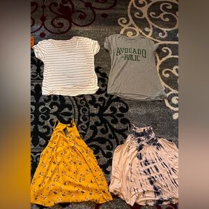 Lot of 4 women’s tops